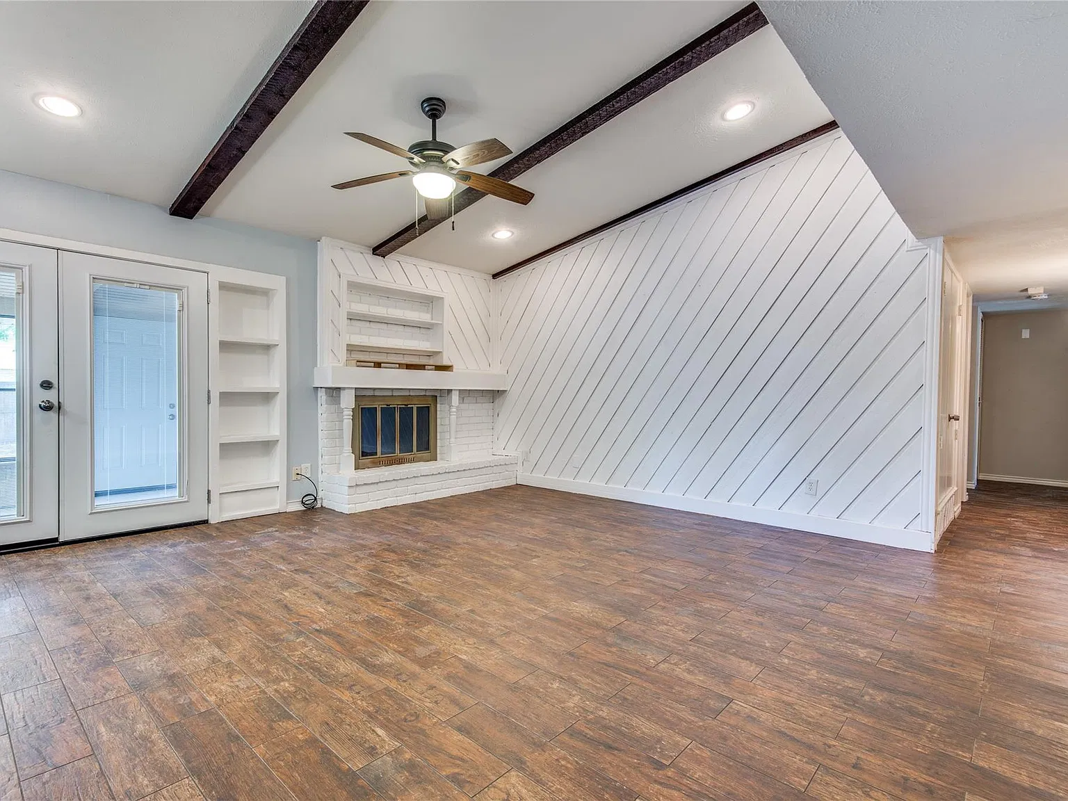 3 bed, 1738 sqft, $2,400 — Photo 3