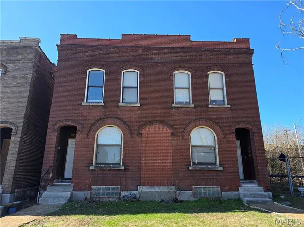 2716 Sullivan Ave, Saint Louis, MO 63107