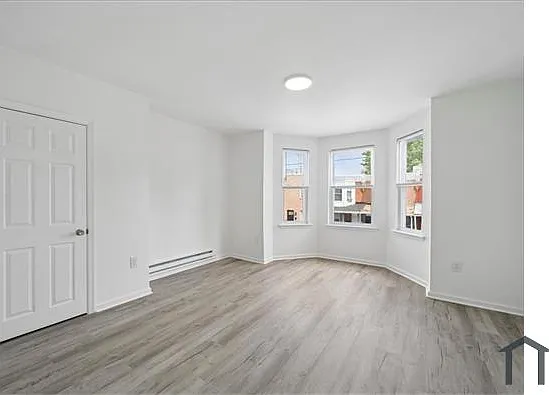 5026 Aspen St — Photo 14