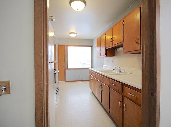 5th image of 3724 NW 52nd St