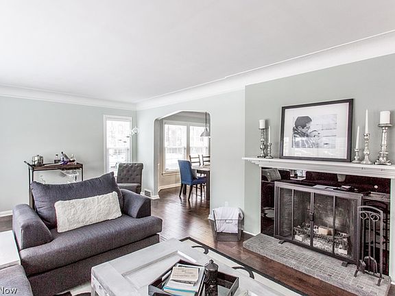 3rd image of 3547 Antisdale Ave