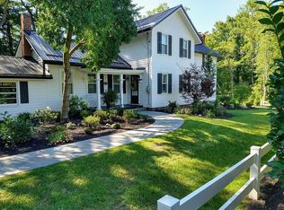 597 Mendon Rd, Pittsford, NY 14534