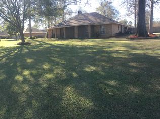 6435 Bridgeport Dr, Greenwell Springs, LA 70739