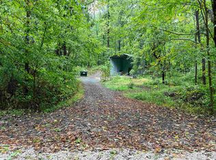 11068 E Miller Ln, Springville, IN 47462