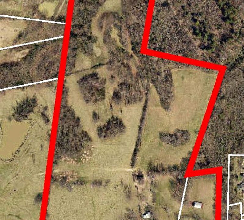 2nd image of 3380 Lucy Rd