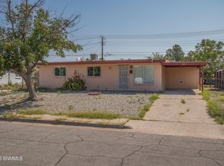 1305 Diana Maura Dr, Las Cruces, NM 88001