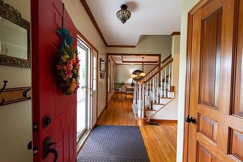 2nd image of 3219 Harbor Dr
