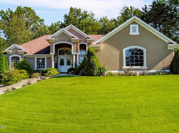 2903 Tucker Ct, Jefferson City, MO 65109