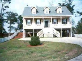 400 Cape Emerald Ct, Emerald Isle, NC 28594