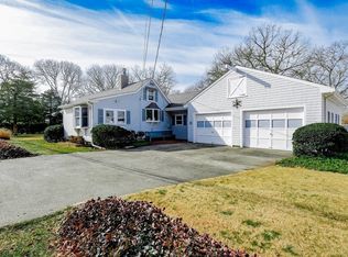 46 Prospect Rd, Mattapoisett, MA 02739