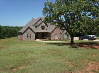 12 Russell Rd, McLoud, OK 74851