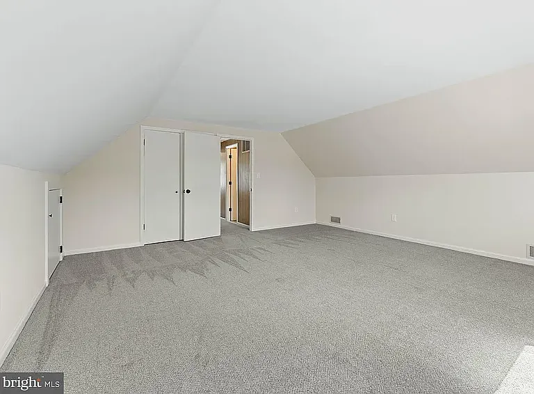 20 Huntington Ln — Photo 10