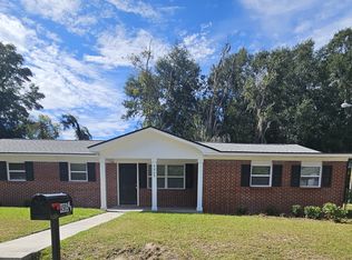 4905 1/2 Meding St, Savannah, GA 31405