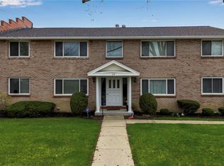 179 Old Lyme #4, Amherst, NY 14221