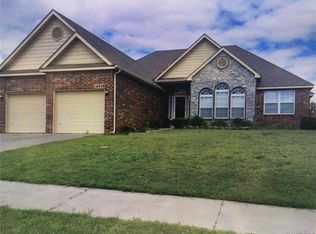 14059 S 299th Ave E, Coweta, OK 74429