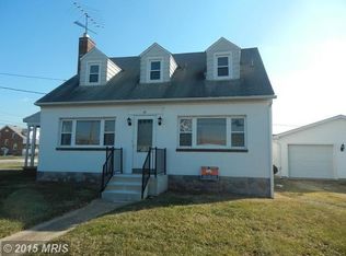 14 Franklin St, Taneytown, MD 21787