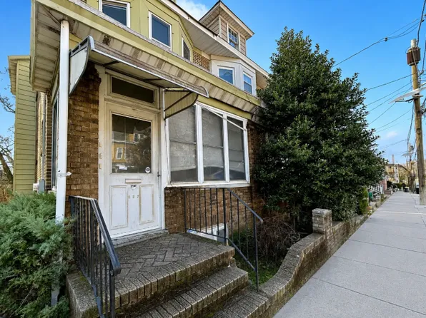 633 Edgewood Ave, Trenton, NJ 08618