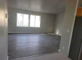 10 Mitchell Creek Ct, Sun Valley, NV 89433