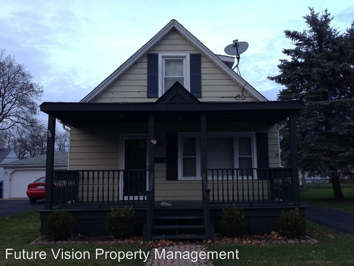 79 McKinley Ave photo 1