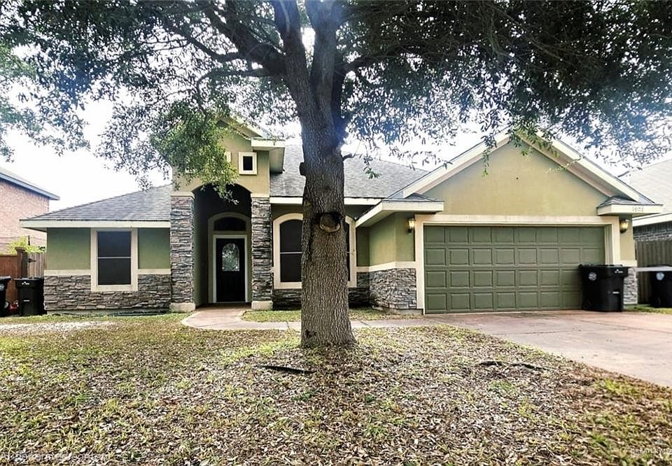 1st image of 1908 Primrose Dr