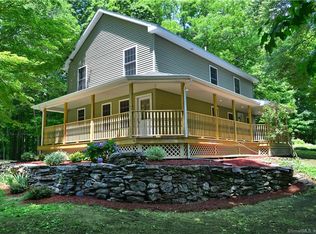 37 Cotton Rd, Pomfret Center, CT 06259