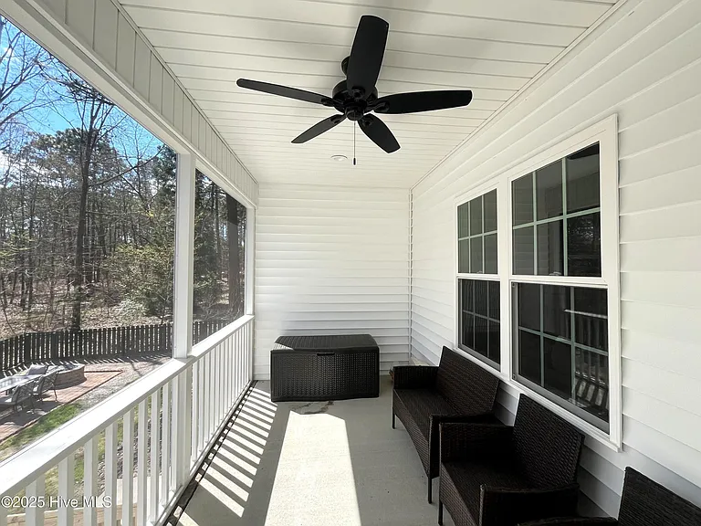 22 Starlit Ln — Photo 47