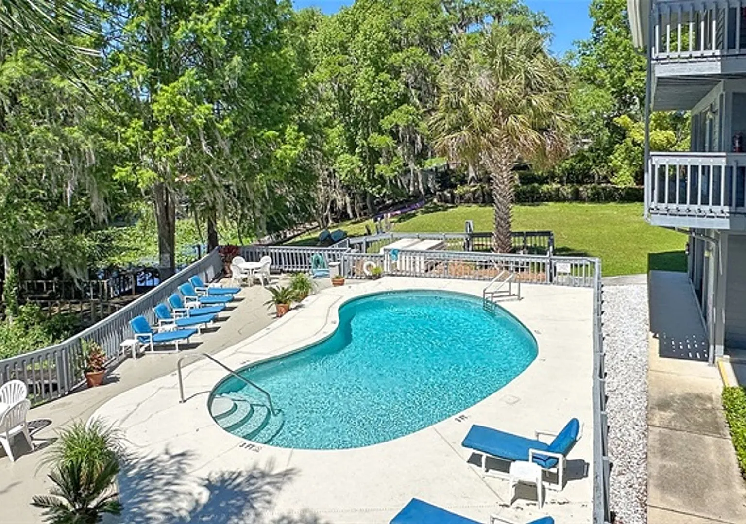 1 Bedroom Condo At The Landings On The Withlacoochee River — Photo 4