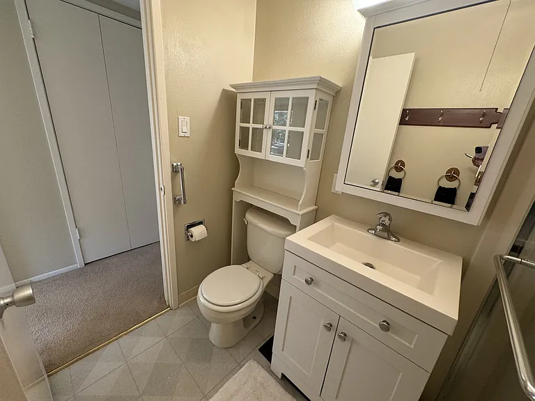 1080 Los Gamos Rd #A — Photo 10
