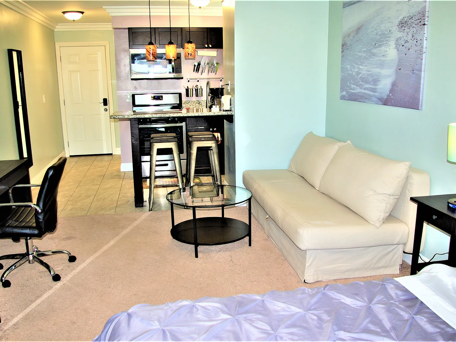 Studio, 360 sqft, $2,500 — Photo 1