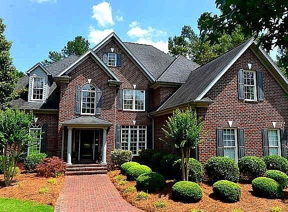 2nd image of 211 Indian Wells Dr
