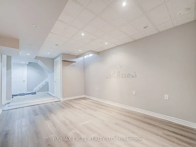 43 Beaumaris Cres — Photo 42