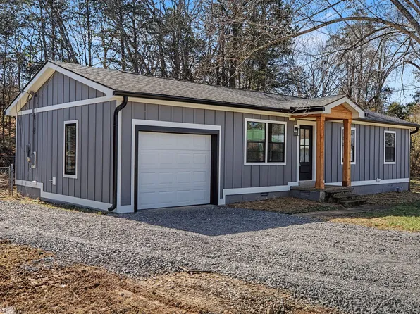 203 Meadowbrook Dr, Woodbury, TN 37190