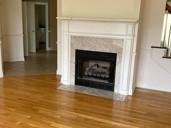 Living room with gas fireplace
