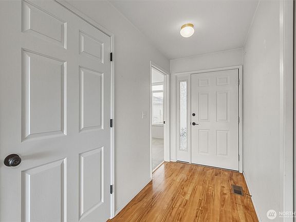 4th image of 5010 Festival Boulevard #1B