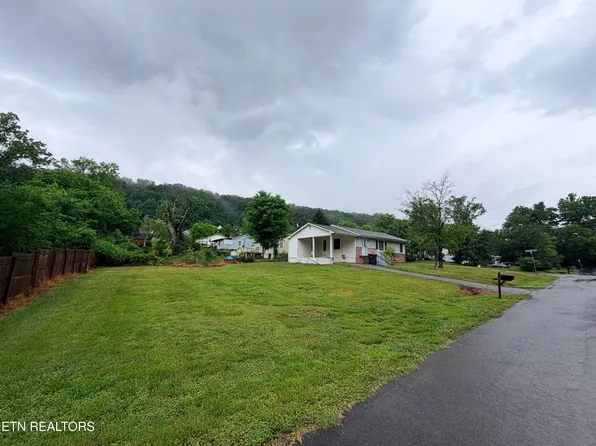 3421 Bellgreen Ln, Knoxville, TN 37918