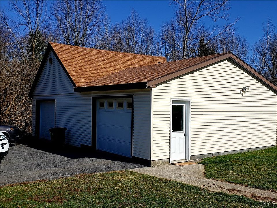 14668 Military Rd, Sackets Harbor, NY 13685 Zillow