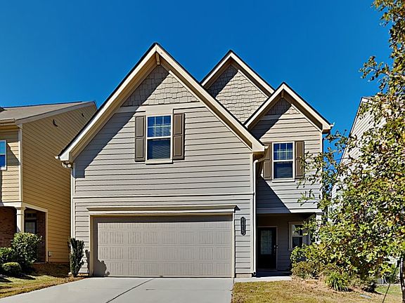 2nd image of 3613 Moon Crest Dr