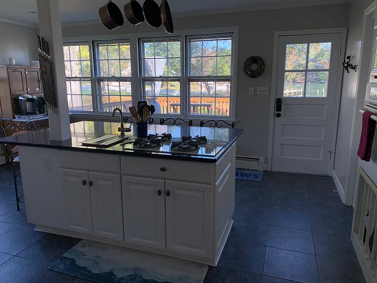 18858 McKays Beach Rd — Photo 12