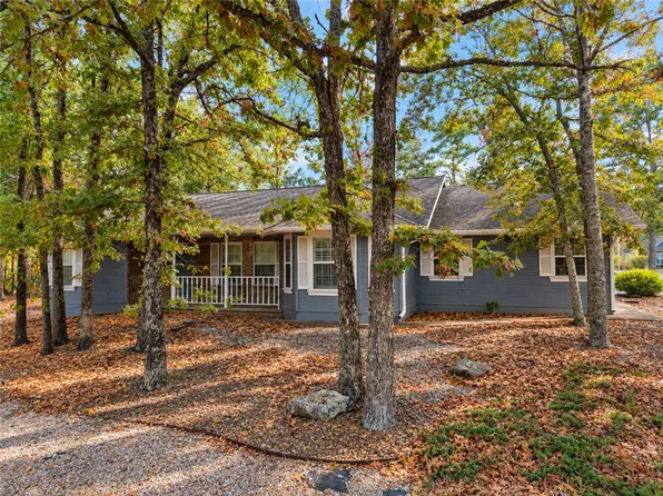 1 Argyll Ln, Bella Vista, AR 72715