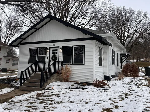 415 W 2nd St, Ponca, NE 68770