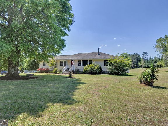 2nd image of 1700 Aqua Rd