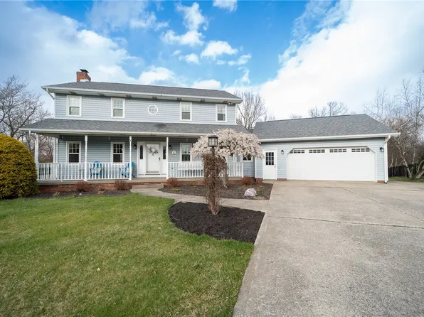 125 Matthews Dr, Beaver, PA 15009