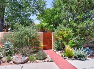 301 Tulane Dr SE, Albuquerque, NM 87106