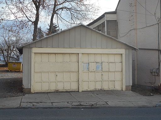 2nd image of 1130 Willow St #1