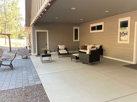3rd image of 10798 Coulter Pine St