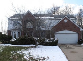 165 Rockwood Ct, Ann Arbor, MI 48103