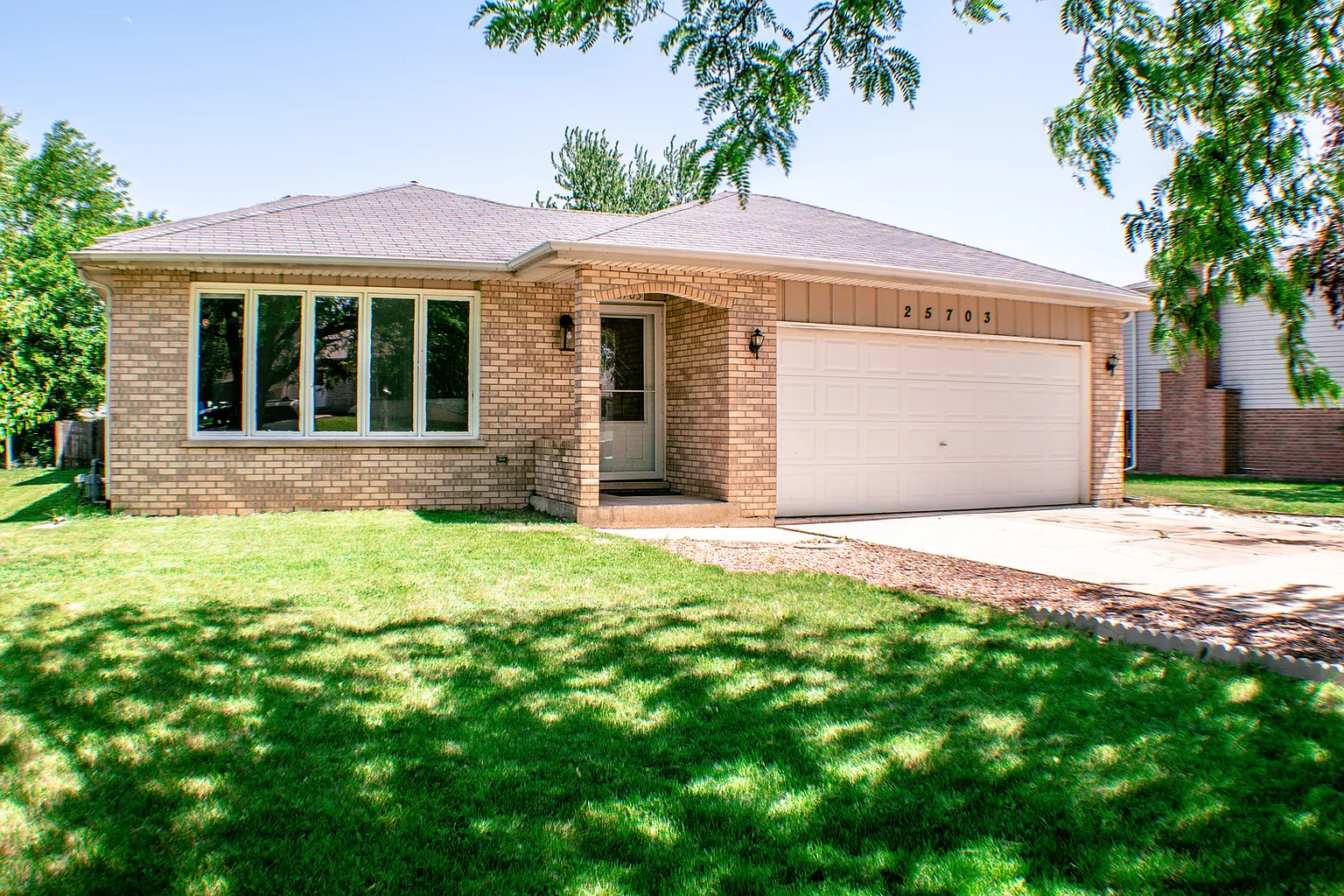 25703 S McCorkle Ave photo 1
