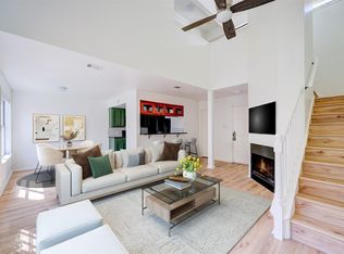 512 Eberhart Ln APT 1403, Austin, TX 78745