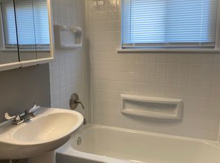 1290 E 18th Ave, Columbus, OH 43211