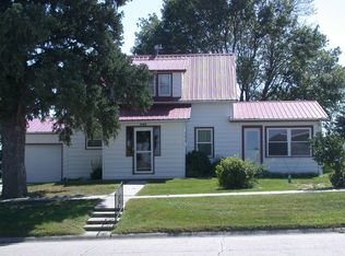 201 E Park St, Hartington, NE 68739